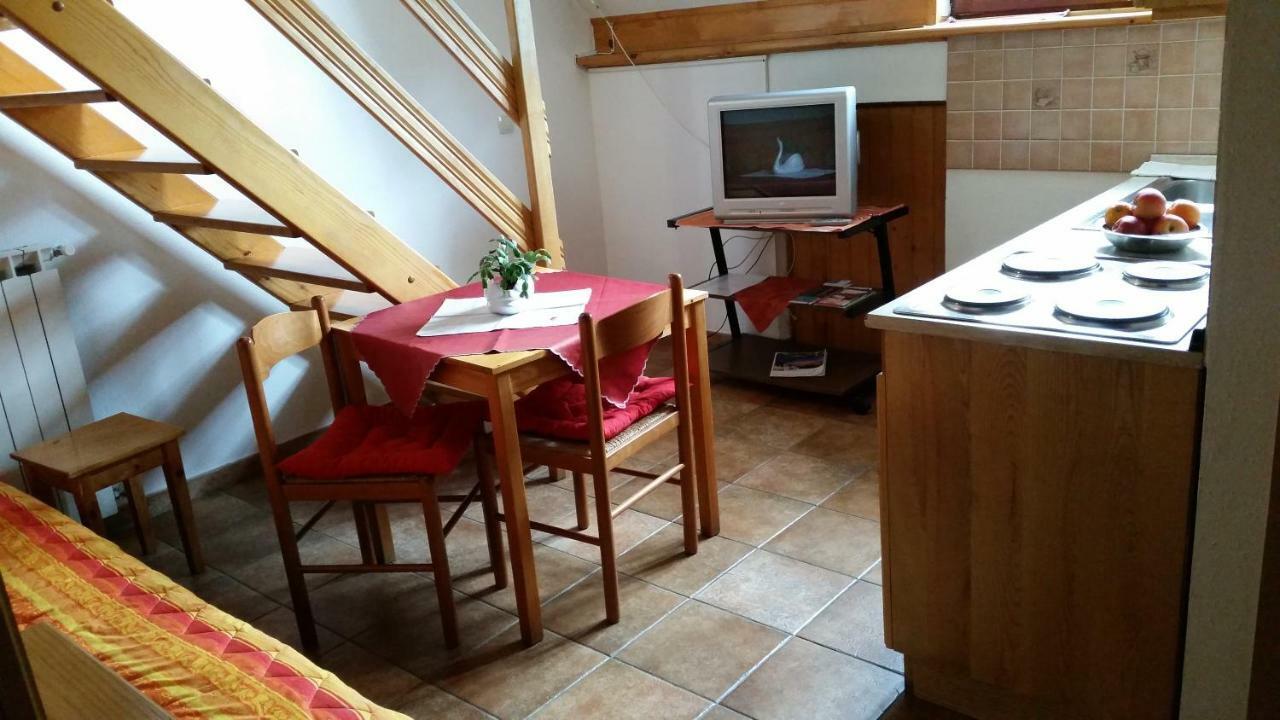 Apartmaji Stari Kovac Bovec Exteriör bild