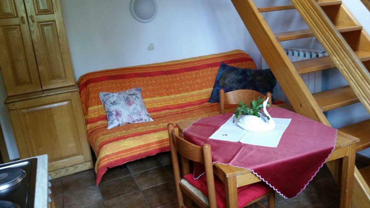 Apartmaji Stari Kovac Bovec Exteriör bild