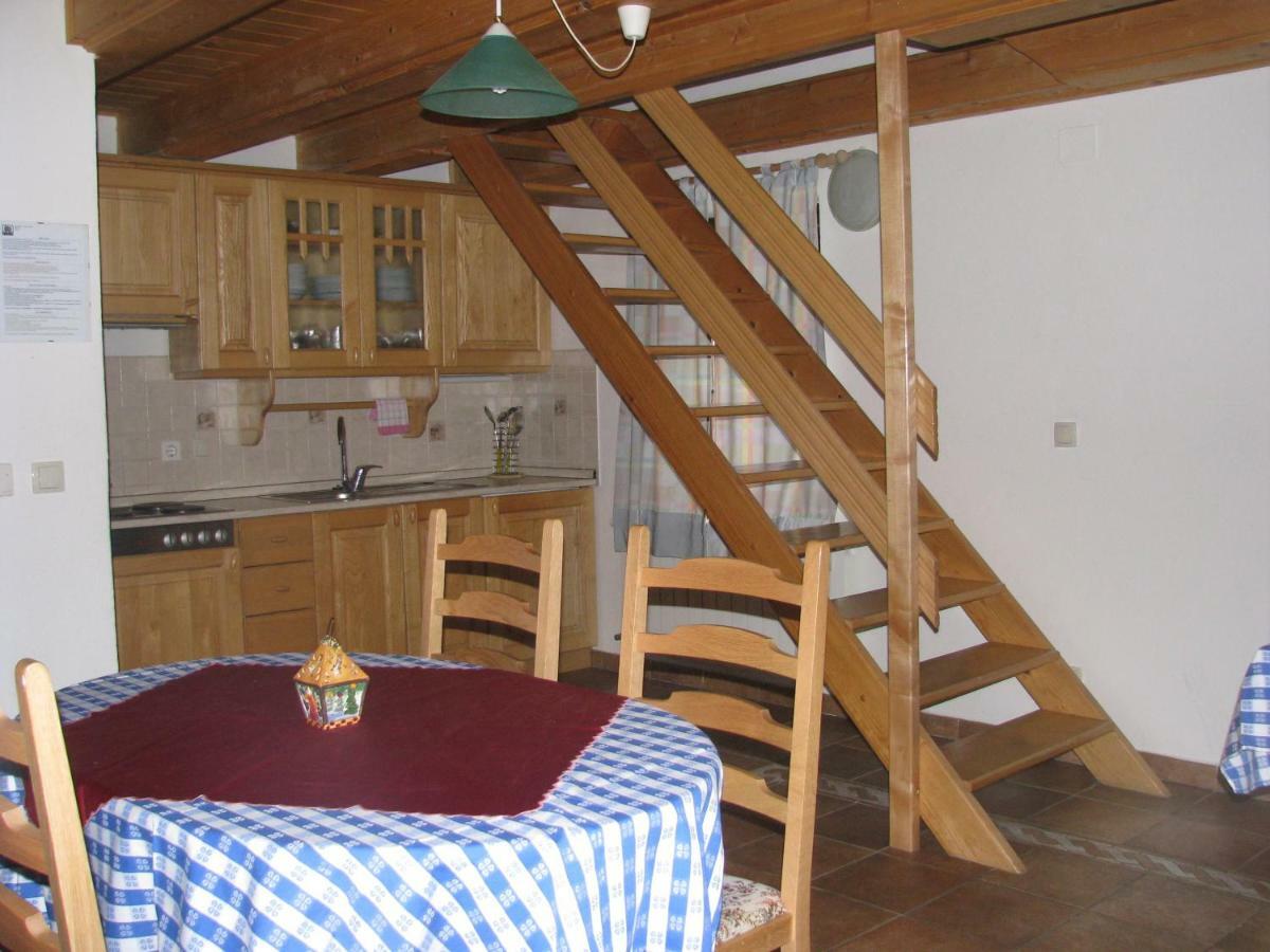 Apartmaji Stari Kovac Bovec Exteriör bild